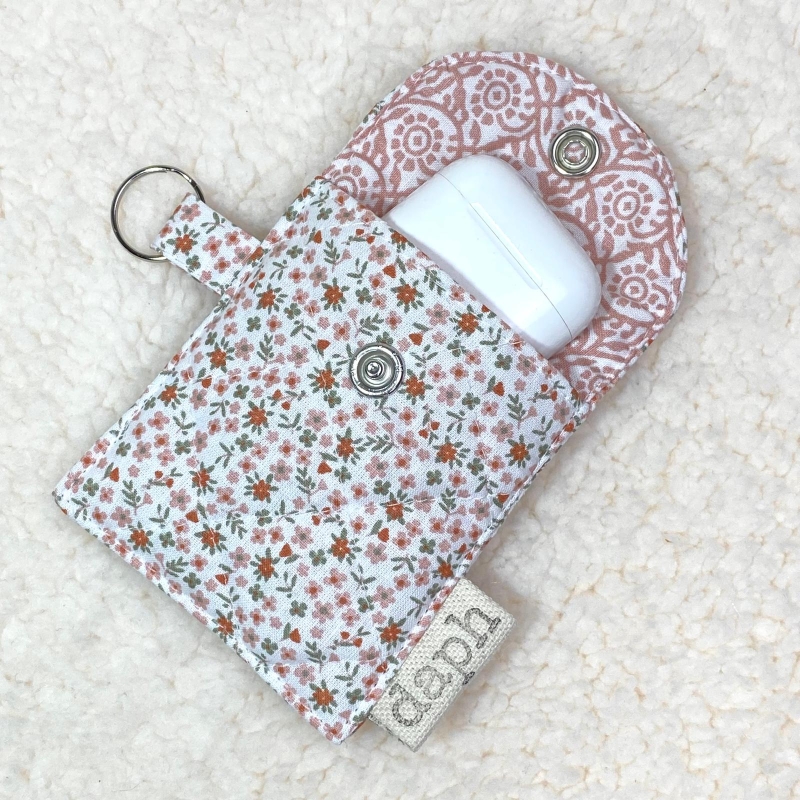 Airpod Case Chloe